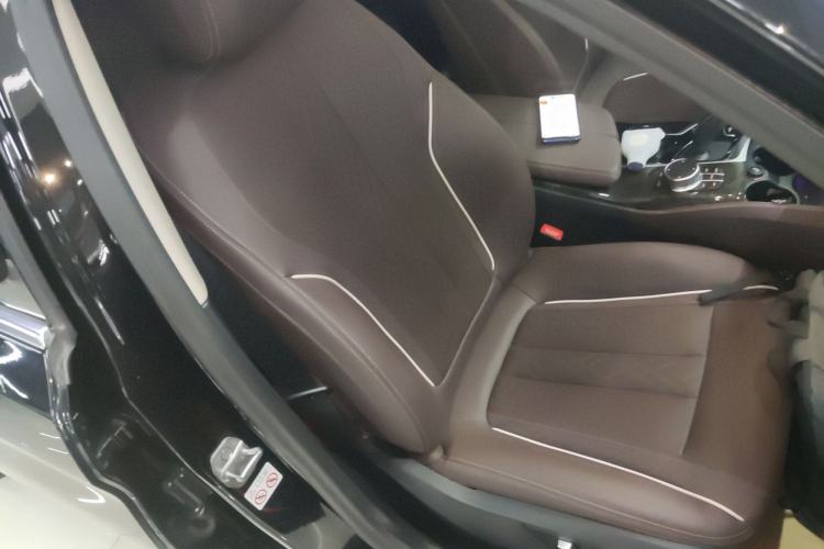 Used BMW 5 Series 2022 Second Facelift 525Li Luxury Package
