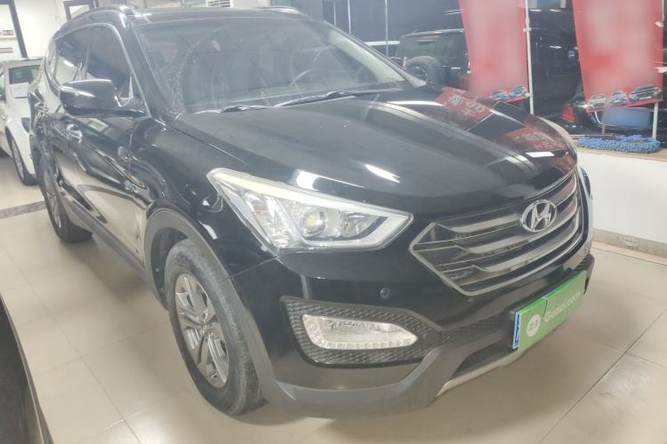 Used Hyundai Santa Fe 2015 2.0T Automatic Two-Wheel Drive Smart Version 5 Seats
