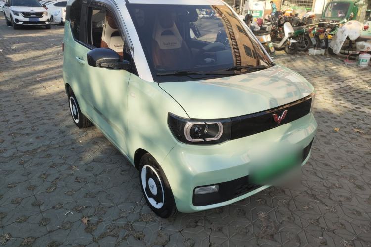 Used Wuling Hongguang MINIEV 2021 Macaron Premium Model – Lithium Iron Phosphate
