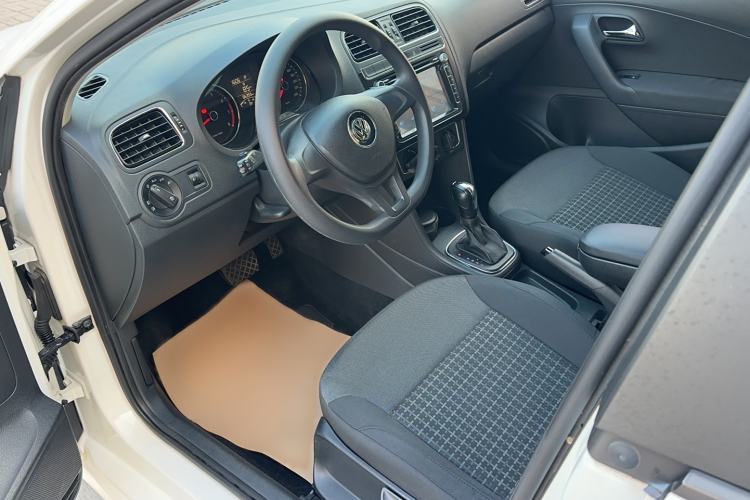 Used Volkswagen Polo 2014 1.4L Automatic Comfort Edition