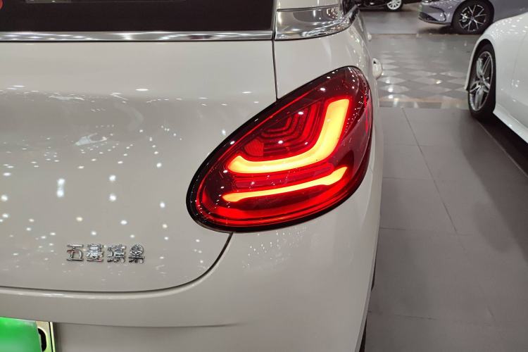 Used Wuling Bingo 2023 203km Comfort Edition