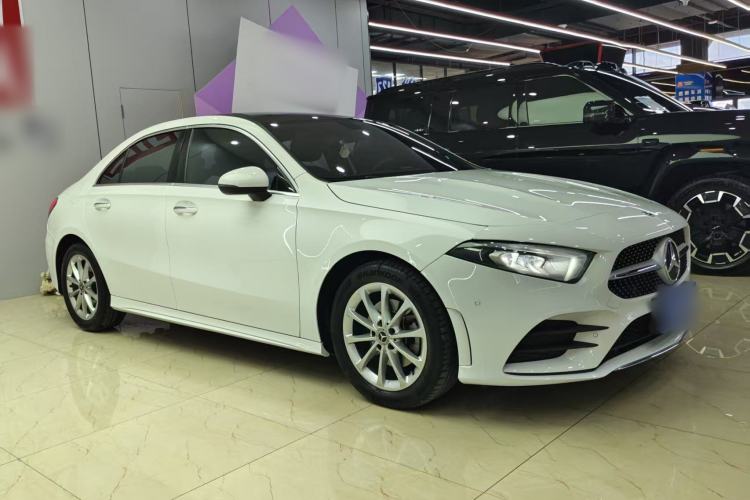 Used Mercedes-Benz A-Class 2022 Restyled A 200 L Sport Sedan Fashion Version
