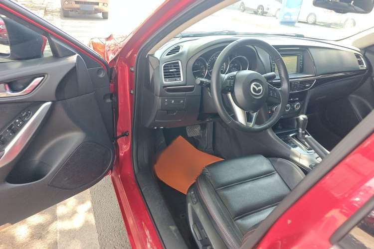 Used Mazda Atenza 2014 2.0L Blue Sky Luxury Edition
