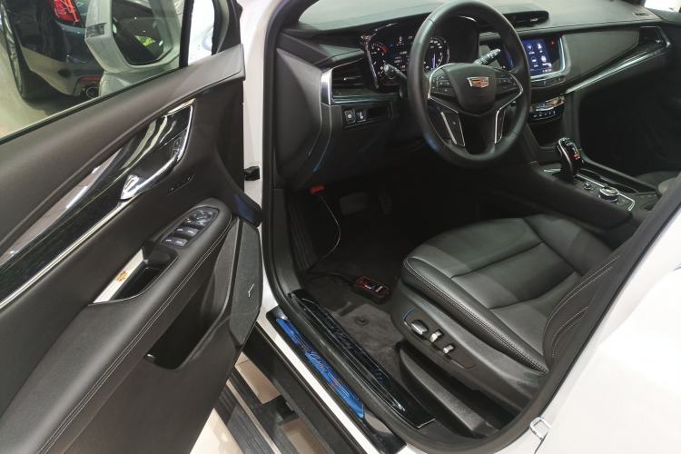 Used Cadillac XT5 2021 2.0T Two-Wheel Drive Luxury Version
