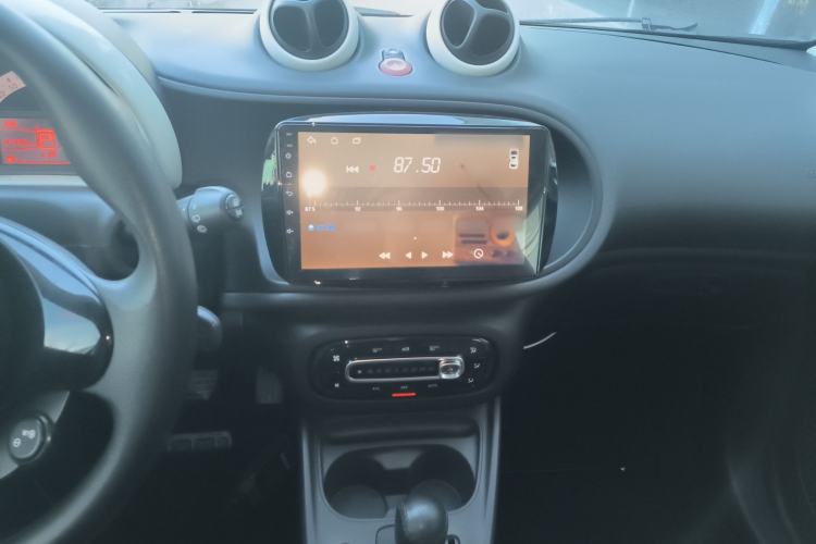 Used  forfour 2018 1.0L 52 kW Dynamic Edition
