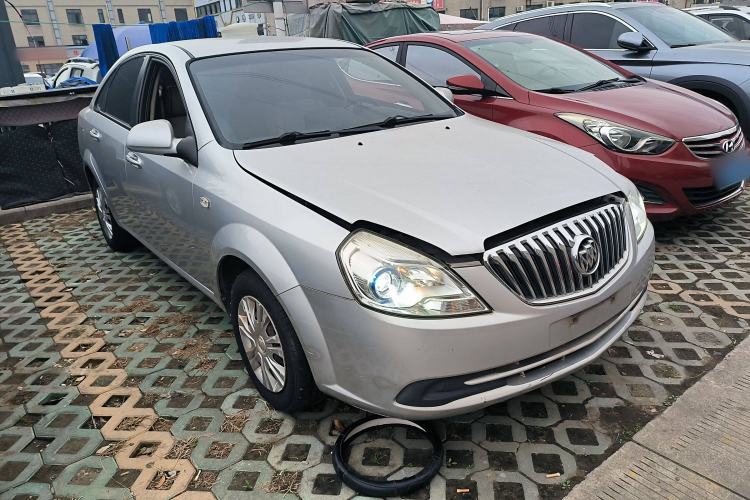Used Buick Excelle 2015 1.5L Automatic Classic Model
