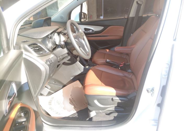 Used Buick Encore 2015 1.4T Automatic Two-Wheel Drive Urban Elite Version
