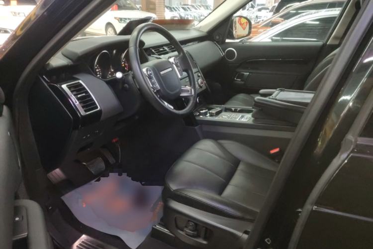 Used Land Rover Discovery 2018 3.0 SC V6 SE