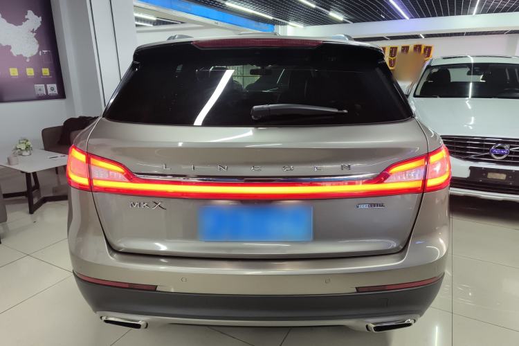 Used Lincoln MKX 2015 2.0T Two-Wheel Drive Deluxe Edition