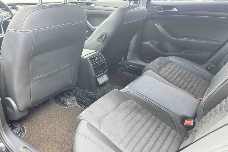 Used Volkswagen Magotan 2020 330TSI DSG Luxury Edition