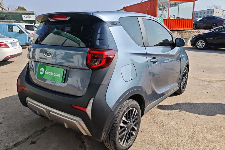 Used Chery Little Ant 2022 Revised Version Sweet Pink Edition Half-Sugar Version Lithium Iron Phosphate 30.7 kWh 30 kW 301 km