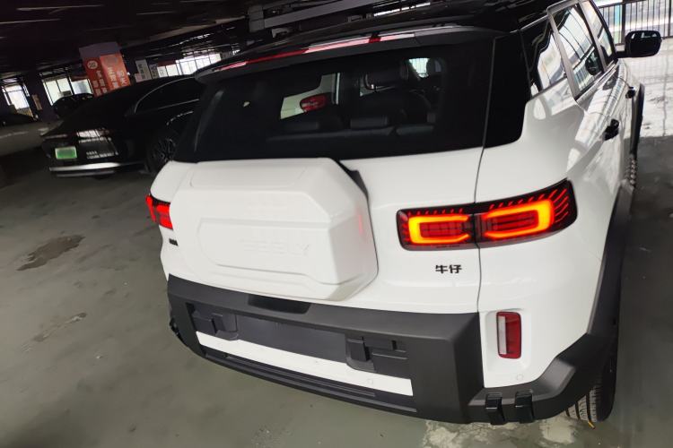 Used Geely Auto Cowboy 2025 1.5TD Trendy Play Edition