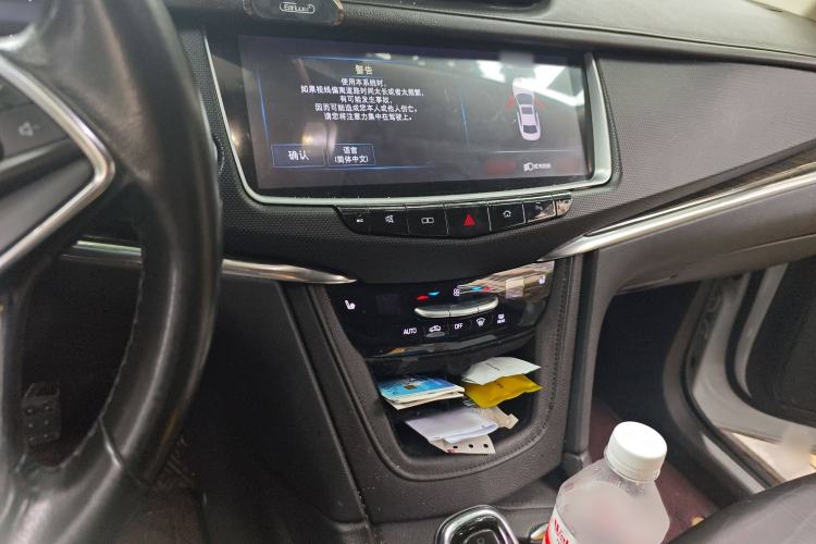 Used Cadillac XT5 2018 25T Luxury Model
