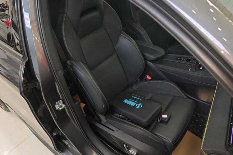 Used Lynk & Co 03 2023 1.5TD DCT JingPro
