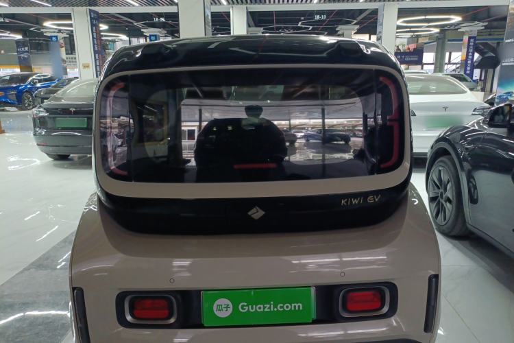 Used Baojun KiWi EV 2021 Designer Lithium Iron Phosphate
