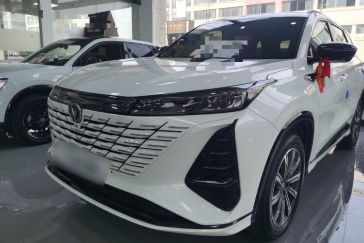 Used Changan CS75 PLUS 2024 3rd Generation Champion Edition 2.0T Intelligent Drive Performance Model