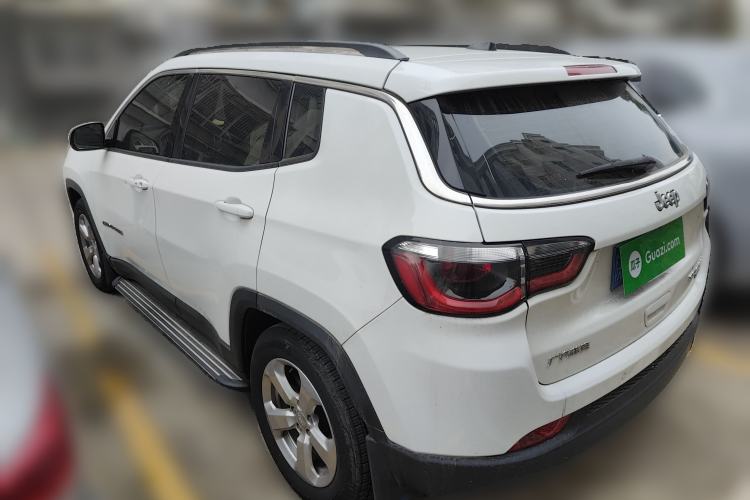 Used  Compass 2017 200T Automatic Family Edition
