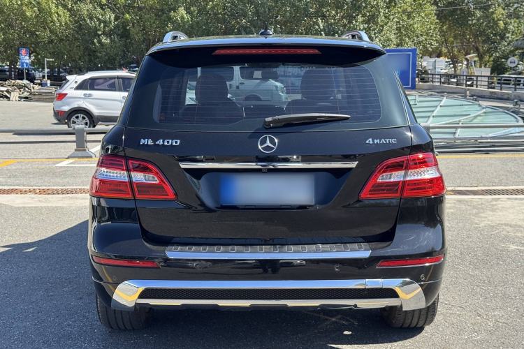 Used Mercedes-Benz M-Class 2014 ML 400 4MATIC Dynamic Model