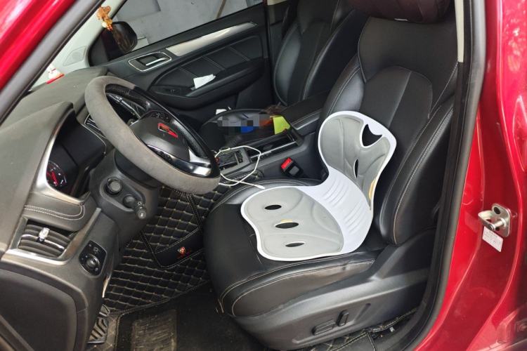 Used Roewe RX5 2016 20T Two-Wheel Drive Automatic Internet Smart Edition