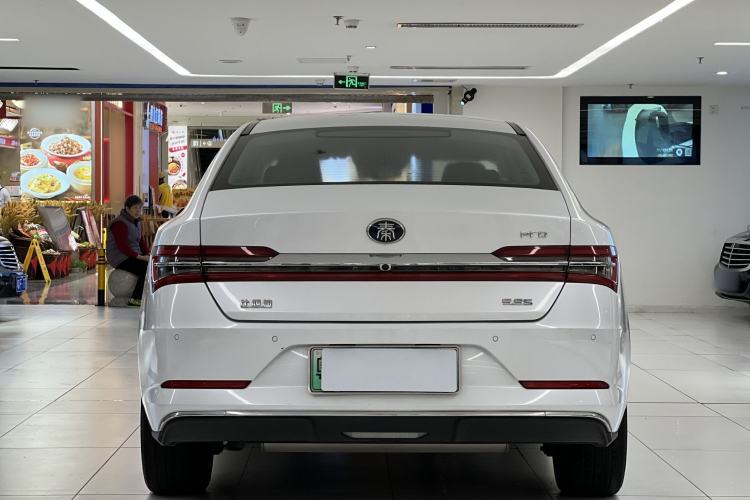 Used BYD Qin Pro New Energy 2019 DM Super Edition 1.5TI Automatic Smart Connect Prestige Model China VI Standard
