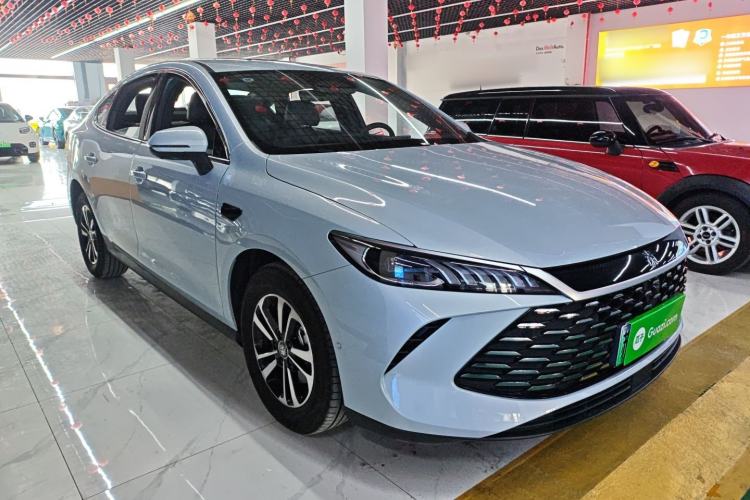 Used BYD Qin PLUS 2025 DM-i Smart Drive 120KM Superior Model