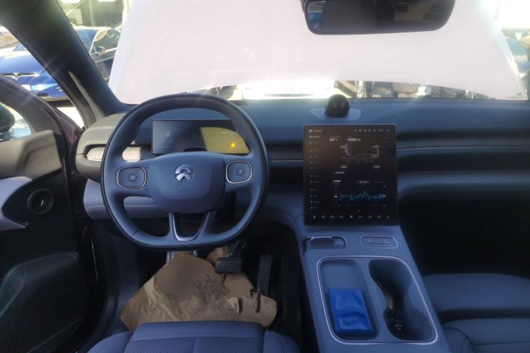 Used Nio EC6 2024 75 kWh