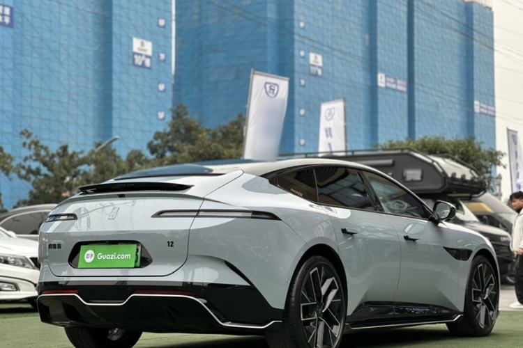 Used  12 2023 650 Three-Laser Four-Wheel Drive Performance Edition
