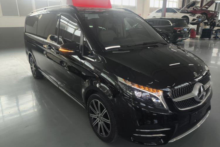 Used Mercedes-Benz V-Class 2022 V 260 L Long-wheelbase Luxury Edition