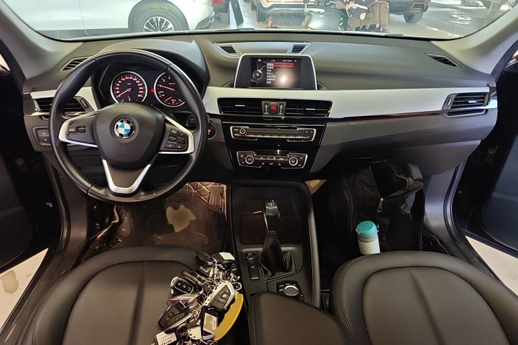 Used BMW X1 2016 sDrive18Li Premium Edition
