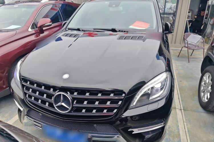 Used Mercedes-Benz M-Class 2014 ML 400 4MATIC Dynamic Model