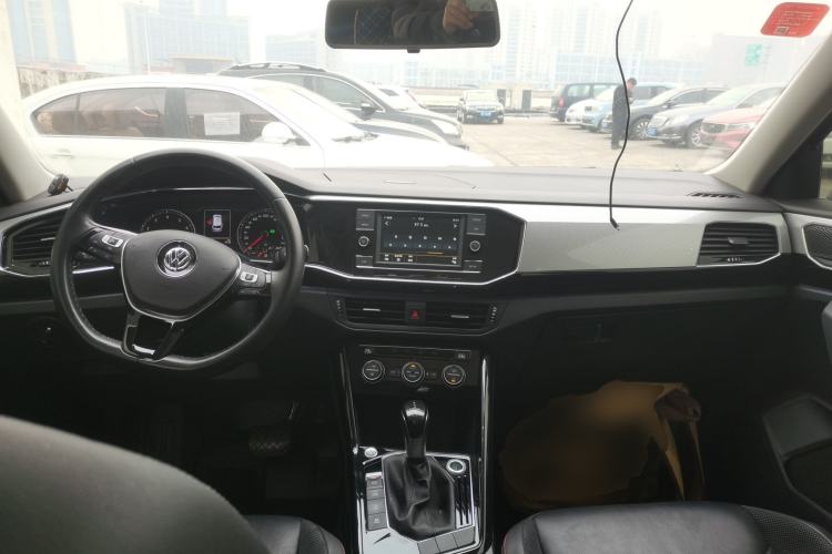 Used Volkswagen Tayron 2019 330TSI Two-Wheel Drive Luxury Model China VI Standard
