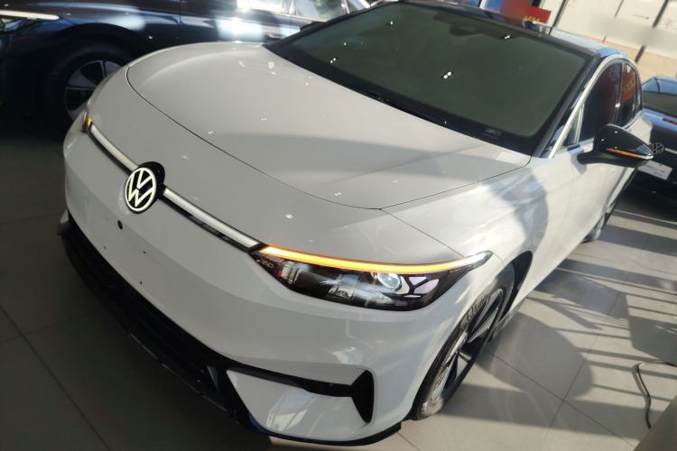 Used Volkswagen ID.7 VIZZION 2024 AIR model