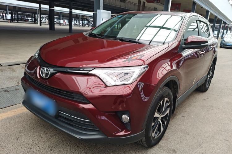 Used Toyota RAV4 2019 2.0L CVT Two-Wheel Drive Pioneer Edition China V Standard