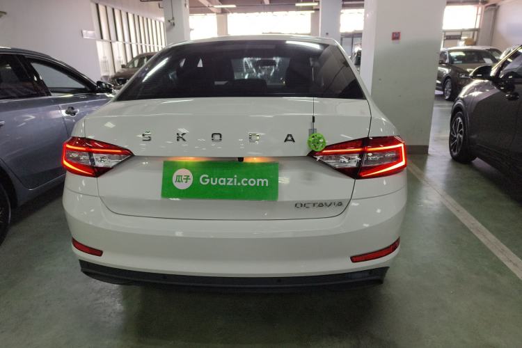Used Skoda Octavia 2019 1.5L Automatic SmartDrive Comfort Edition China VI Standard
