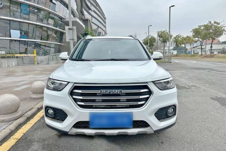 Used Haval H6 2021 Sport Edition 1.5T Automatic Elite Smart Connectivity Model with Hexagonal Grille
