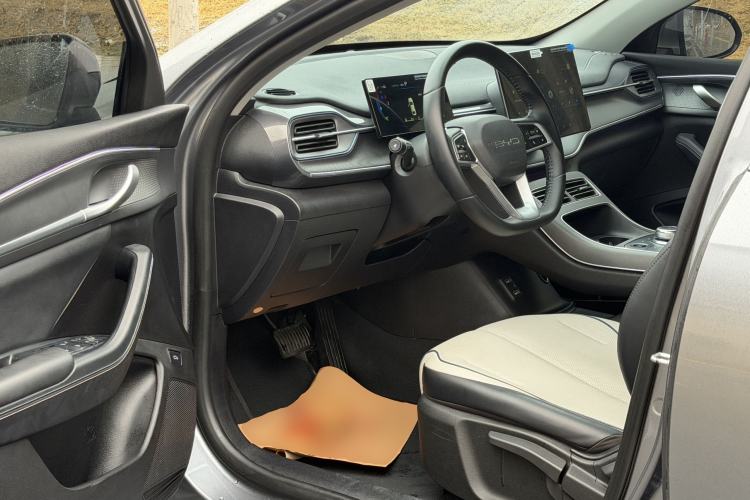 Used BYD Destroyer 05 2024 HONOR Edition DM-i 55KM Luxury Model
