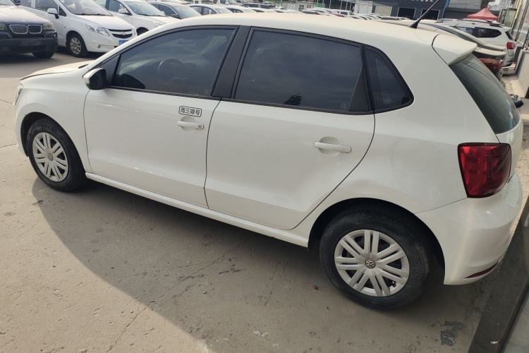 Used Volkswagen Polo 2014 1.4L Manual Fashion Edition
