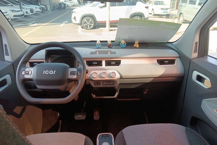 Used Chery QQ Ice Cream 2022 120km Conical Shape Lithium Iron Phosphate
