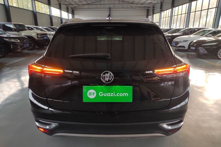 Used Buick Envision 2020 Encore S 652T Two-Wheel Drive Luxury Model
