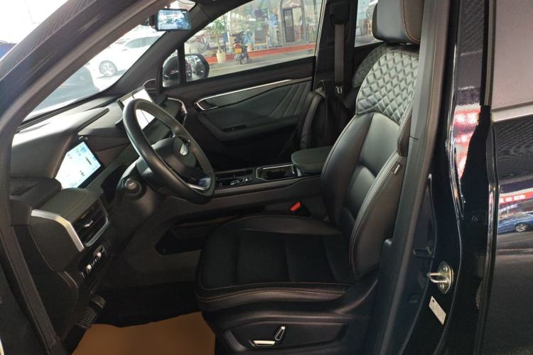 Used Geely Auto Haoyue L 2023 2.0T DCT Prestige Edition
