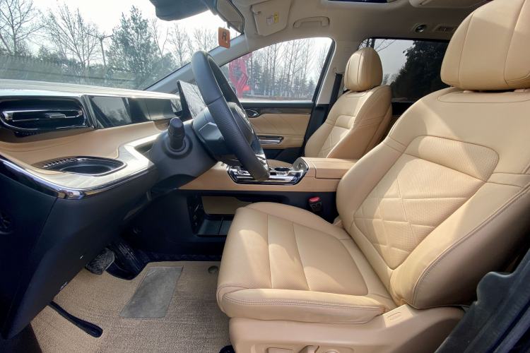 Used GAC Trumpchi E8 New Energy 2024 150km Dragon Roar Starry Night+