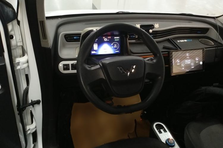 Used Wuling Hongguang MINIEV 2021 Macaron Premium Model – Lithium-NMC