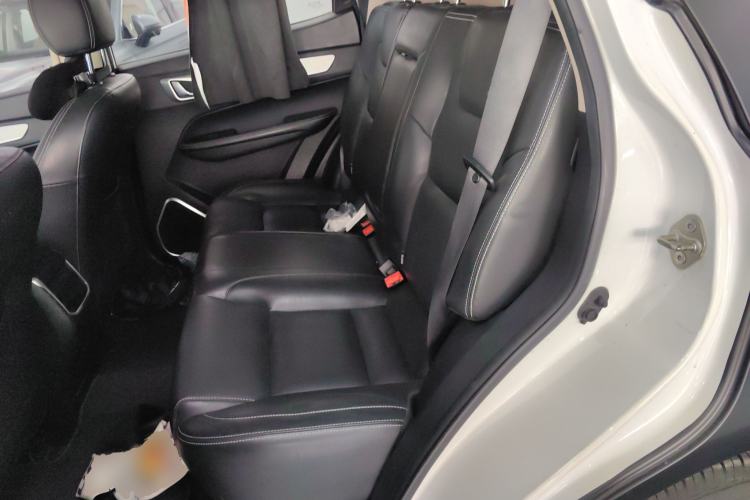 Used Geely Auto Vision X6 2018 1.8L Manual 4G Connect Luxury Edition