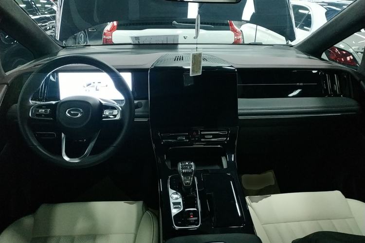 Used GAC Trumpchi M8 2024 Master Series 400T Prestige Edition
