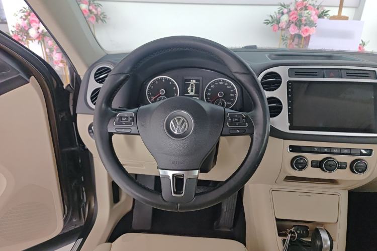 Used Volkswagen Tiguan 2015 1.8TSI Automatic Two-Wheel Drive Comfort Edition
