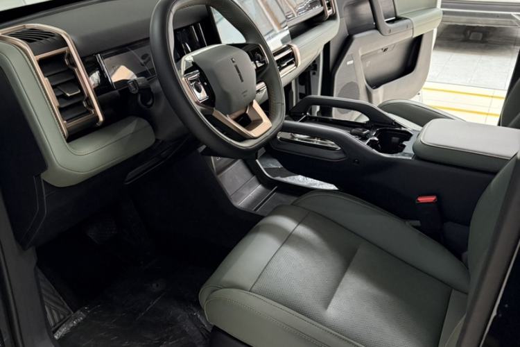 Used  03 2024 472km Four-Wheel Drive Long-Range Version
