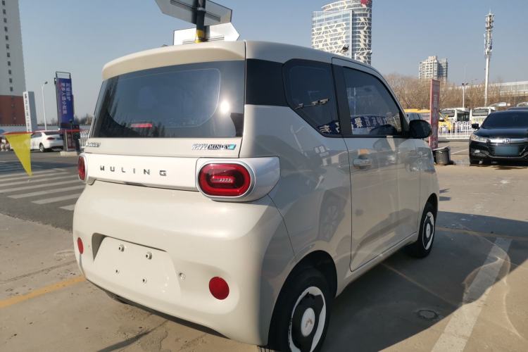 Used Wuling Hongguang MINIEV 2024 3rd Generation 215km Youth Edition
