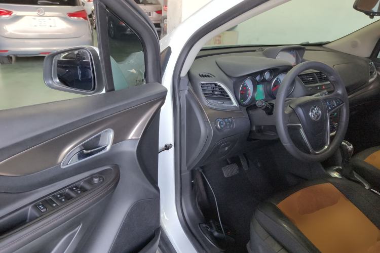 Used Buick Encore 2015 1.4T Automatic All-Wheel-Drive Flagship Model
