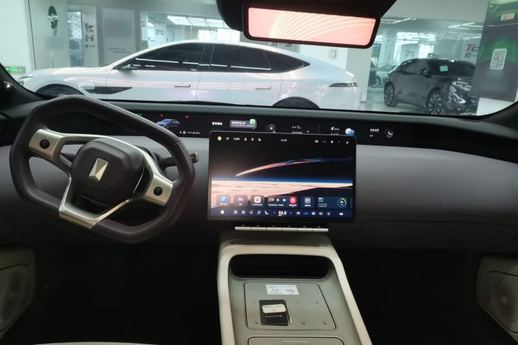 Used Avatr 12 2023 700 Three-Laser Rear-Wheel Drive Luxury Edition
