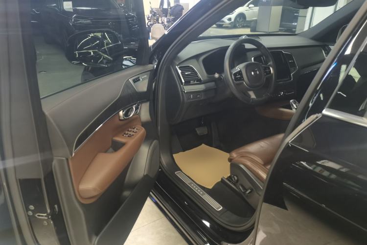 Used Volvo XC90 2021 B6 Luxury Smart Edition 7-Seater
